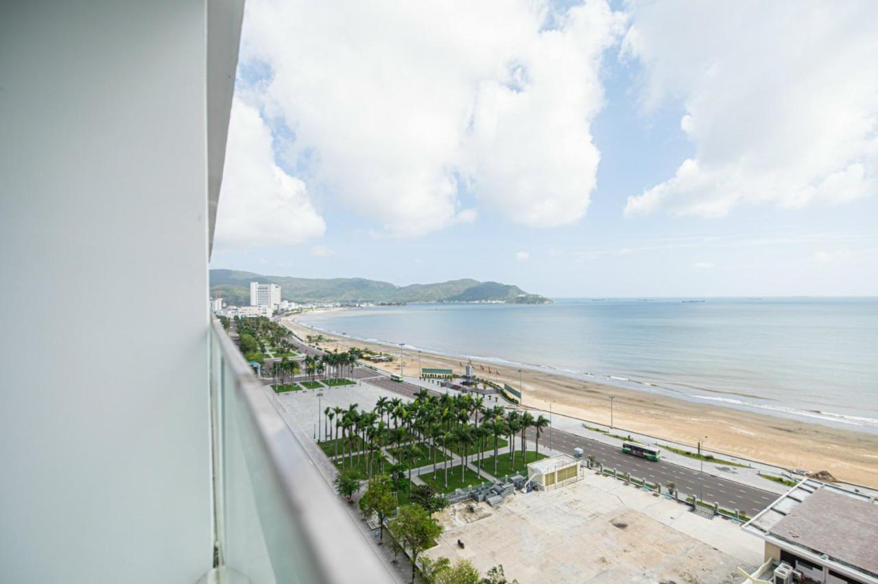 Tms Residences Beachfront Куинён Экстерьер фото